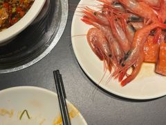 -钱小奴海鲜自助黑金店(杭州滨江龙湖店)