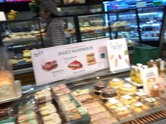 面包甜点陈列柜-多乐之日(和平伊势丹店)