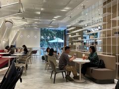 大堂-奈雪的茶(华侨城创意园店)