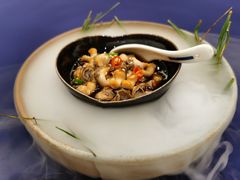 辣酒汁花螺-百盛·鼎膳(中海财富中心)