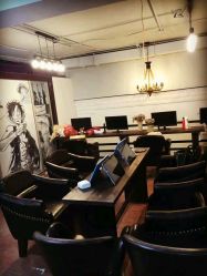 -红人馆造型十添