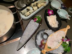 -捞王锅物料理(上海世茂广场店)