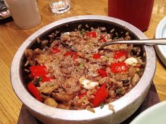 当红小炒肉石锅饭-新白鹿餐厅(爱琴海购物中心店)