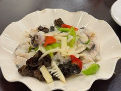 黑鱼二吃-万人缘酒楼