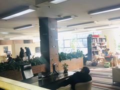 -北京华德宝宝马4S店(朝阳店)