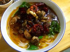 辣子鸡米线-越洋肖氏老米线(杨家坪店)