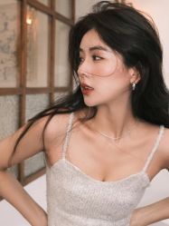 -东秀护肤造型