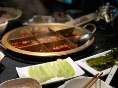 -怡品川宇火锅(宝立方店)