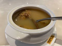 -港丽餐厅(高德置地店)