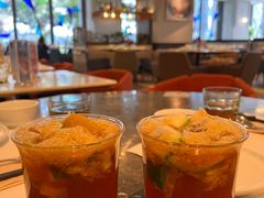 -港丽餐厅(高德置地店)