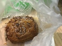 -巴黎贝甜(大宁国际商业广场店)