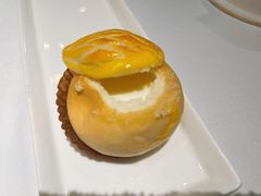 酥皮爆浆牛奶包-新雅(丰盛里店)