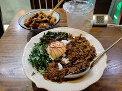 -CowCow其其·牛杂咖啡公司(六运店)