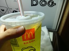 -麦当劳(百联西郊购物中心店)