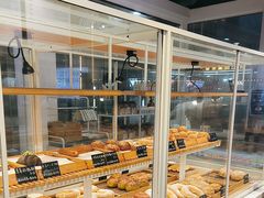 -焙丽拾光(麦凯乐直营店)