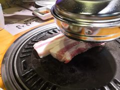 -唯成•韩国炭火烤肉 유성고기