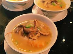 -圣丰索菲特·2 On 988 Café 自助餐厅