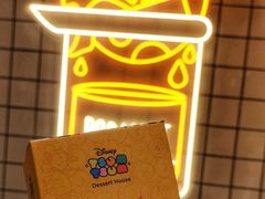 -泡泡玛特POPMART(上海环球港店)