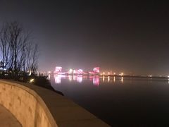 -上海滴水湖皇冠假日酒店
