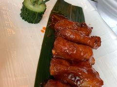 -新镇江酒家(南京西路店)