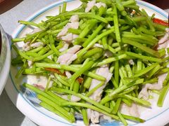 芦蒿炒香干-王家大院·南京菜(湛江路总店)