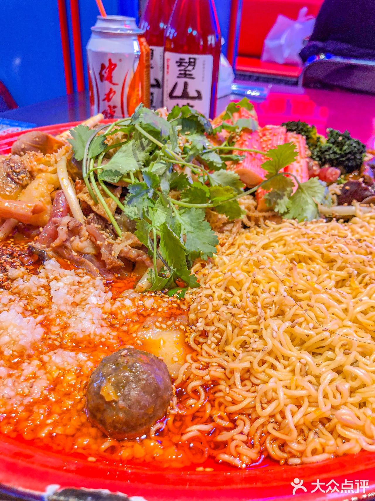 要说南京哪家麻辣烫好吃⁉️当数李炮麻辣烫👍🏻