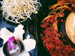 -渝涯重庆豆花老火锅(中赢国际店)