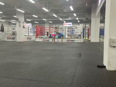 -FIGHTMAN格斗俱乐部(长宁临空店)