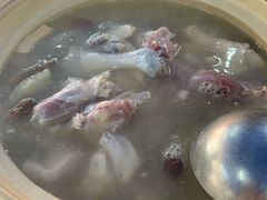-濠轩阁特色生蚝火锅(水湾路店)