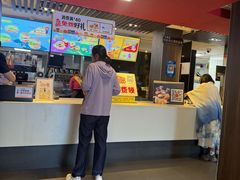 -麦当劳(丽江玉河广场店)