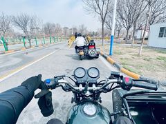 -东方时尚驾校摩托车考试场