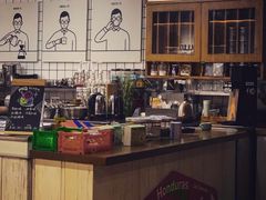 -明谦·Coffee&Cocktail Bar(美您公园店)