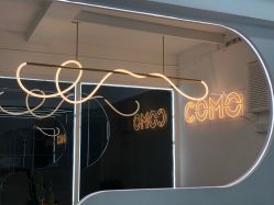 点击看大图 -COMO SALON 烫染可茉发型