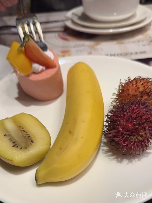 荣誉国际酒店-云顶旋转餐厅图片