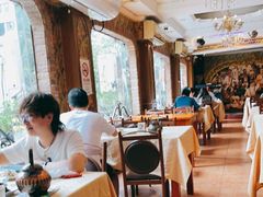 靠窗位-维吾尔餐厅(宜山路店)