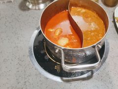 -金滏山烤肉·海鲜·火锅自助餐厅(襄阳万达店)