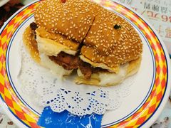 澳门猪扒包-新辉港式茶餐厅(北栅店)