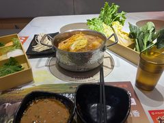 -呷哺呷哺 黄金牧场 (泰盛广场店)