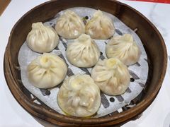 -馋三尺蟹粉小笼(人民广场店)