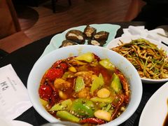 -柒园·三十年创意杭帮菜(龙湖滨江天街店)