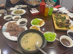 -高玛纳驴肉火烧(一世界店)