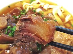 -天下三绝 牛肉面/红酒