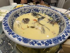 至尊鱼头汤-禧福楼·十五年老店(科技城店)