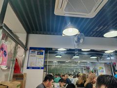 -华香鹅快餐店