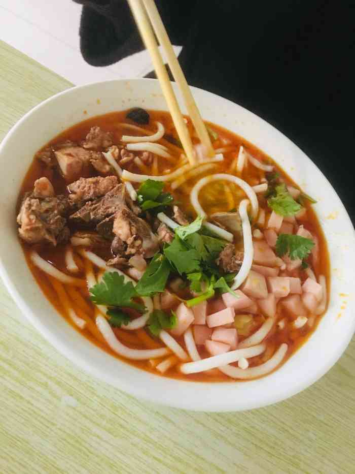 辣鸡米粉(吉林路店)-"99〔位置〕天津市滨海新区塘沽区吉林路8.