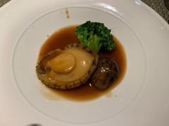 甄品鲍鱼会花菇-香樟花园法式铁板烧(恒隆广场店)