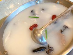 -亢龙太子酒轩(东湖店)