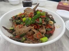 -红色湘菜馆(春风店)