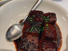 梅干菜红烧肉-南麓·浙里(外滩店)