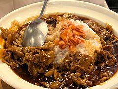 -玛格萝妮(汇智国际商业中心店)